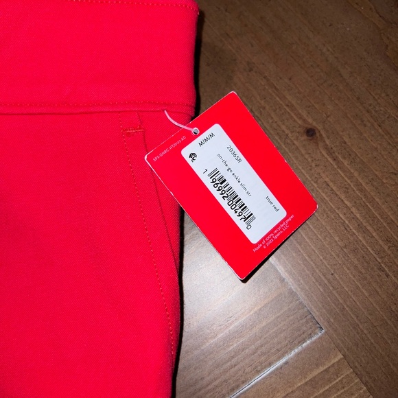 SPANX NWT On-the-Go Ankle Slim Straight Pant Red Size M - Picture 4 of 7